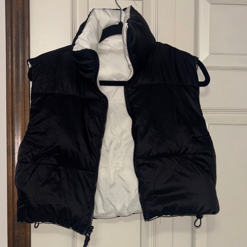 Love Tree reversible Black and Cream Puffer Vest